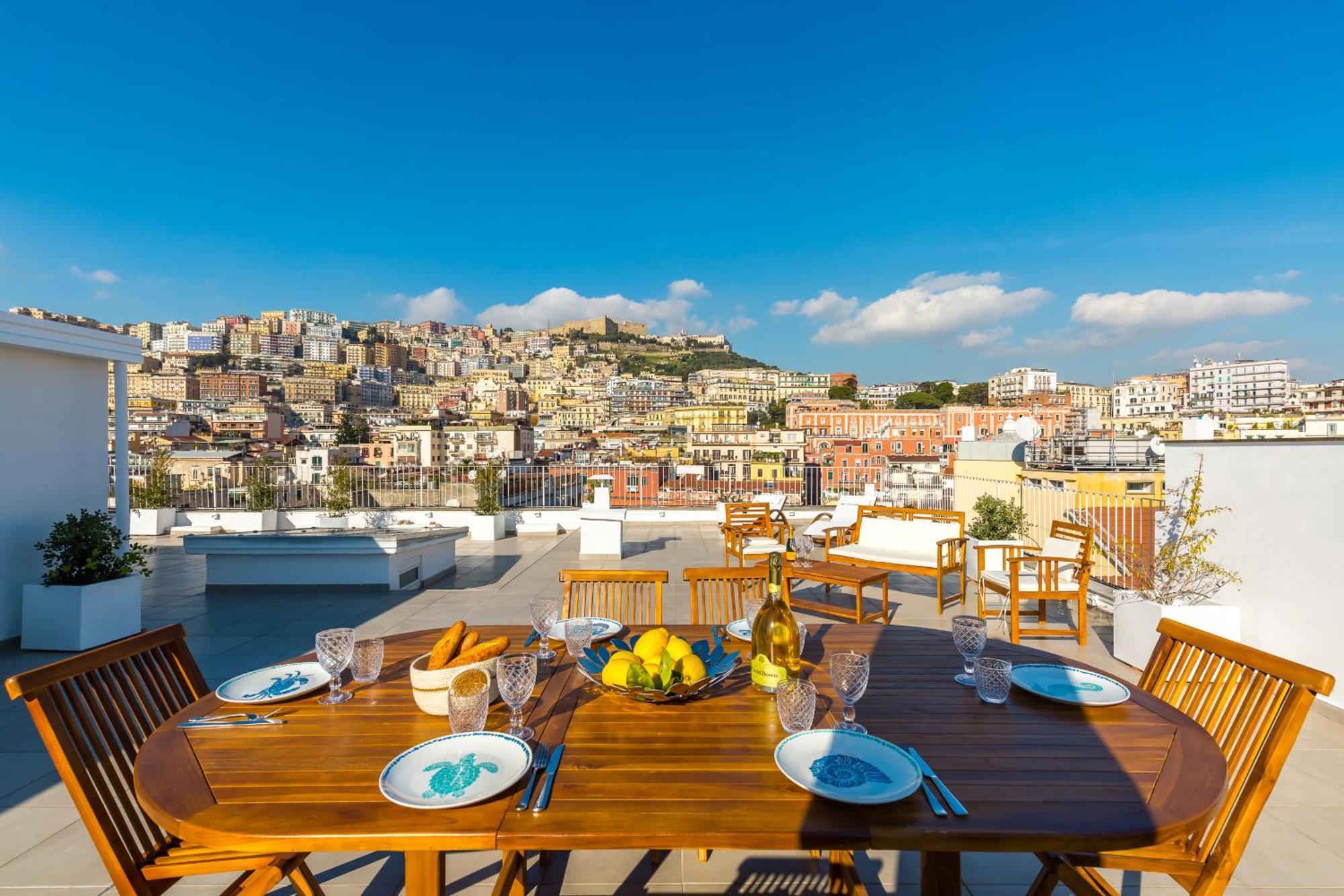 Poerio Rooftop Luxury Apartament Napoli Esterno foto